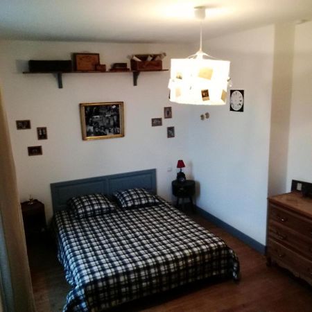 Un Nid Pour La Nuit, Chambres D'Hotes Saint-Géry Esterno foto