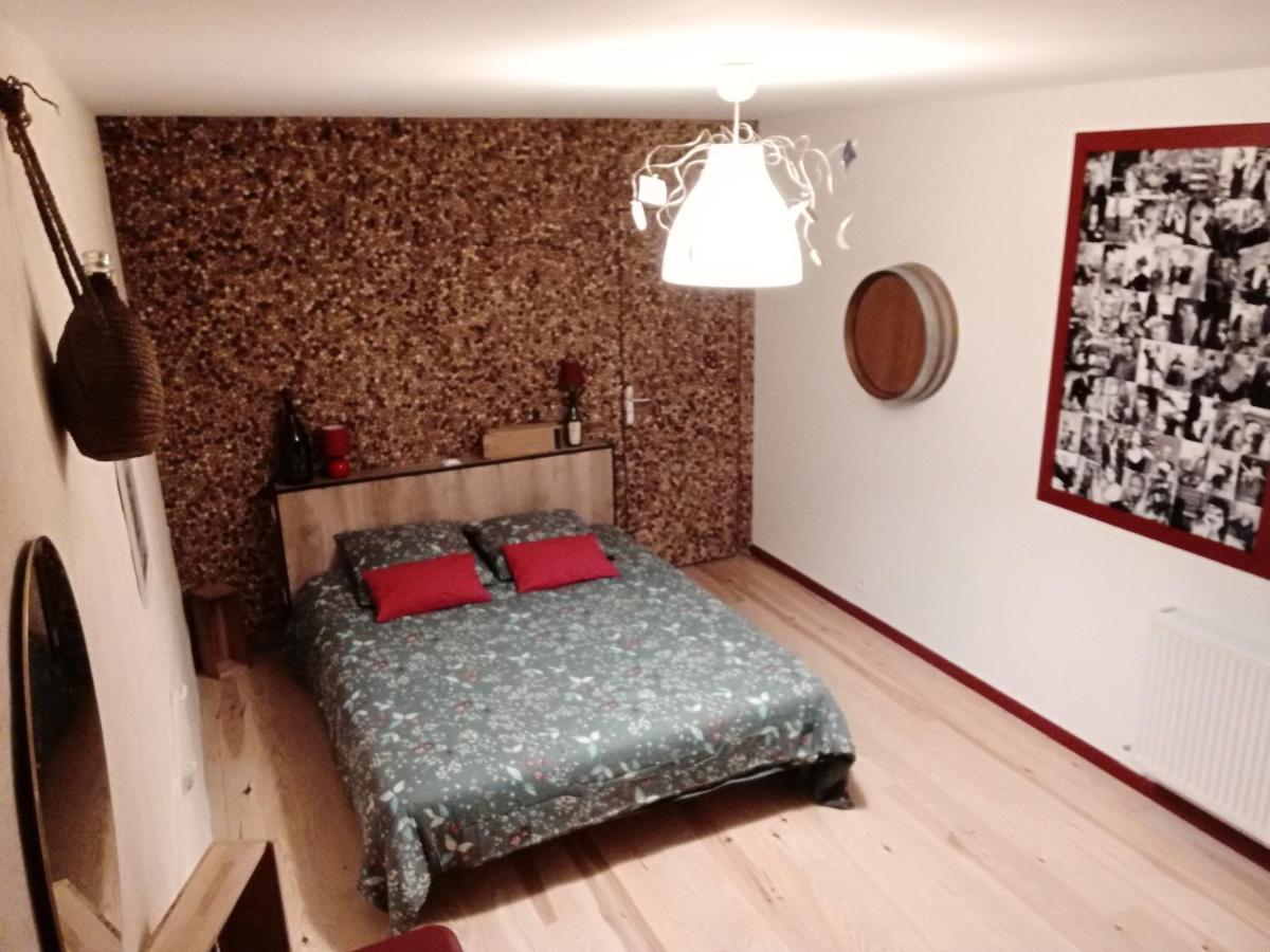Un Nid Pour La Nuit, Chambres D'Hotes Saint-Géry Esterno foto