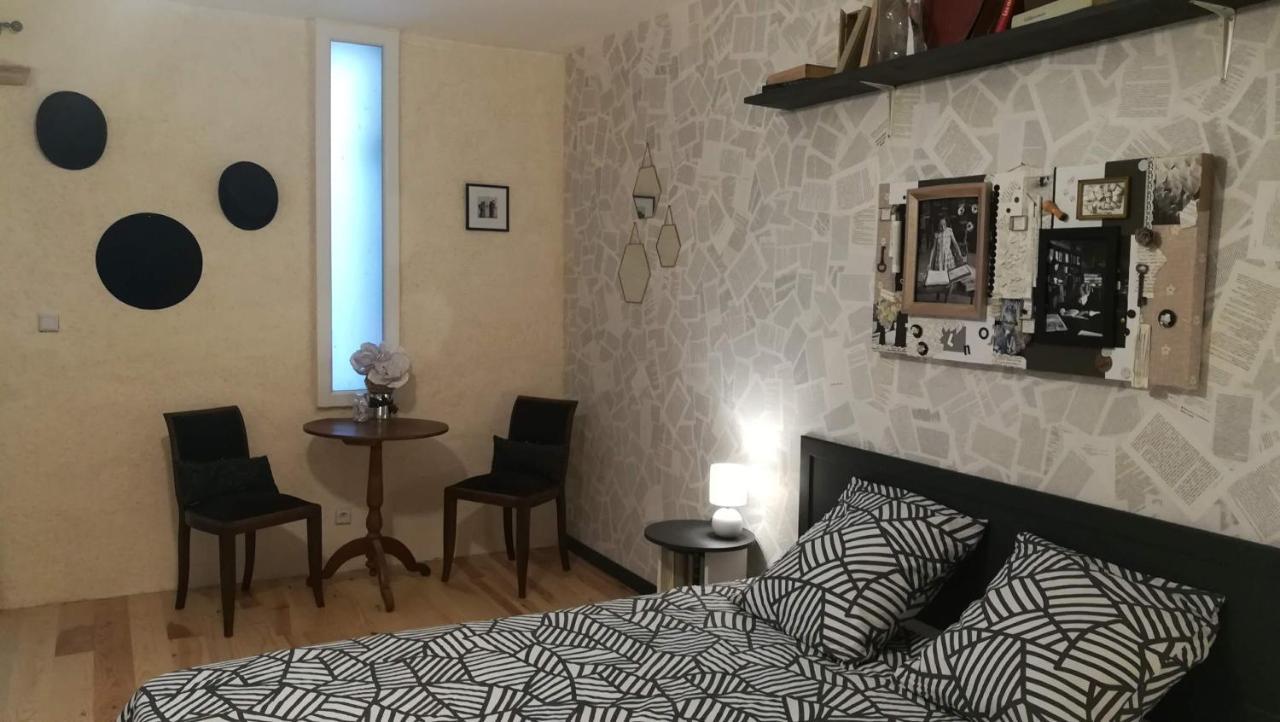 Un Nid Pour La Nuit, Chambres D'Hotes Saint-Géry Esterno foto