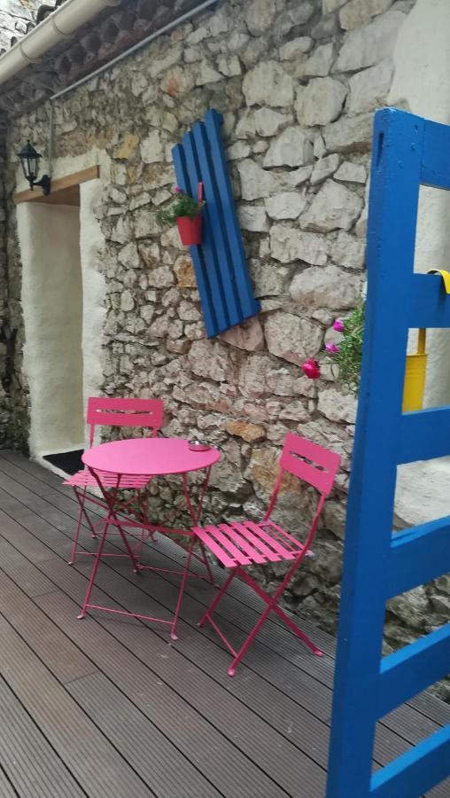 Un Nid Pour La Nuit, Chambres D'Hotes Saint-Géry Esterno foto